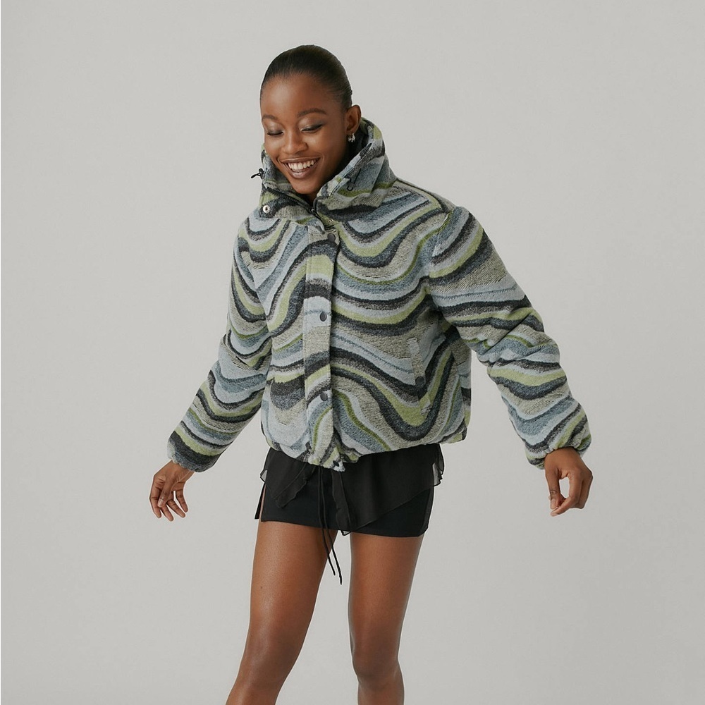 BDG Isla Wool Puffer Jacket - Picture 3 of 11